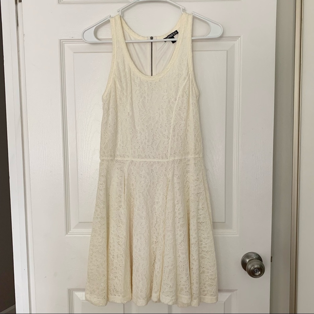 EXPRESS Lace dress - XS